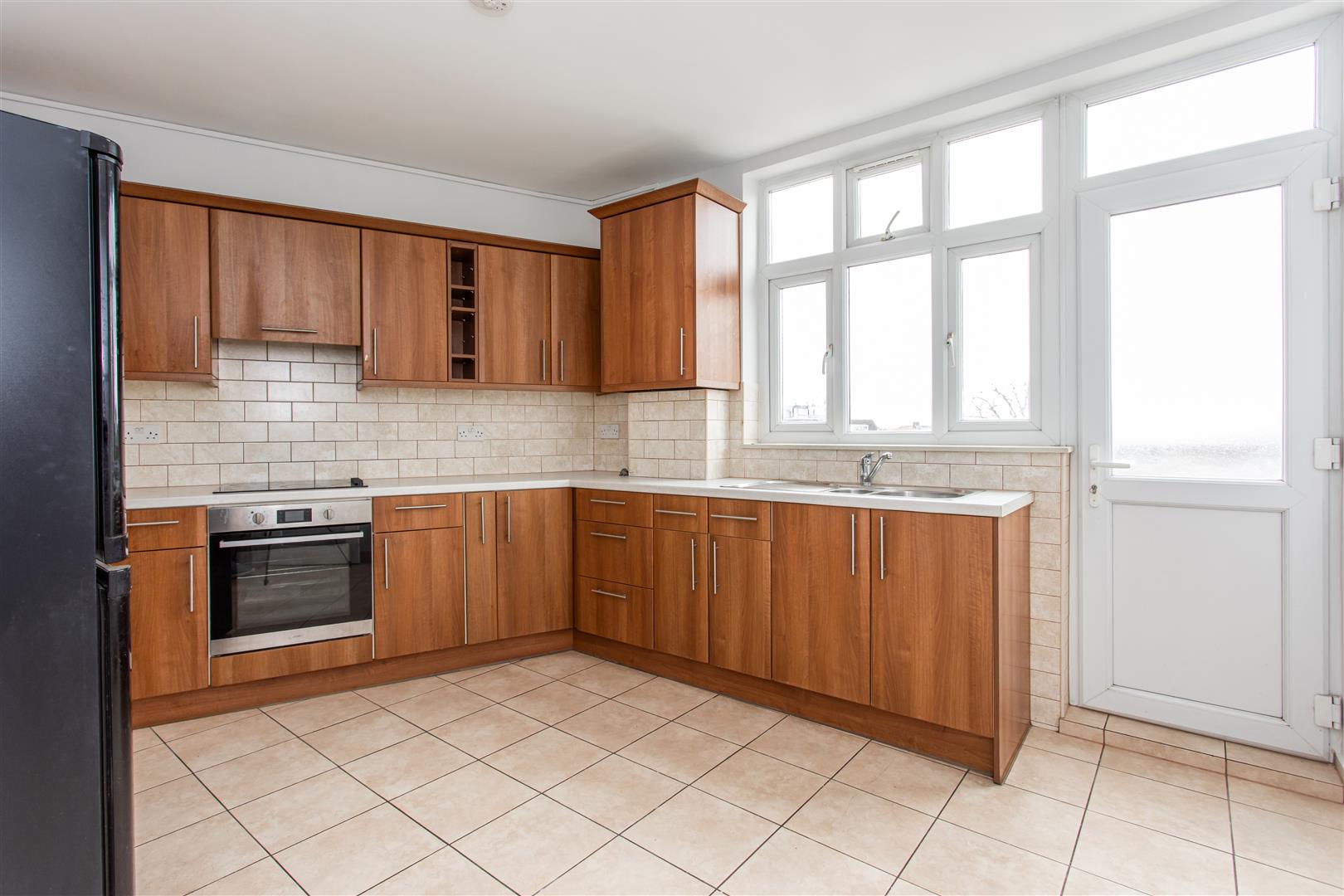 2 bed property in Green Lanes, Winchmore Hill